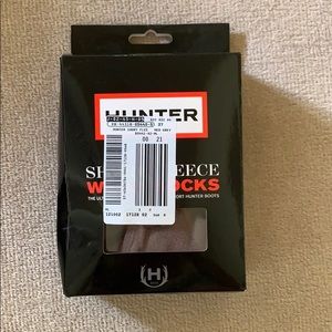 Hunter short boots medium grey fleece socks